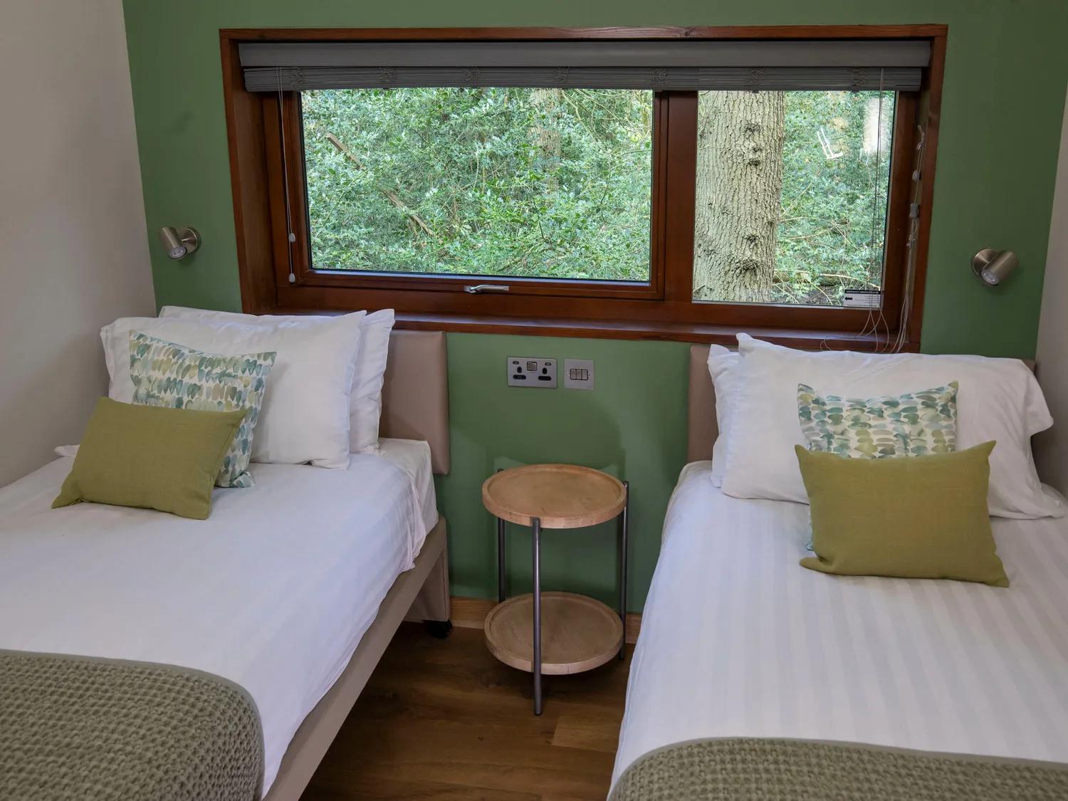 Delamere Forest Cabins - Forest Holidays Mouldsworth エクステリア 写真