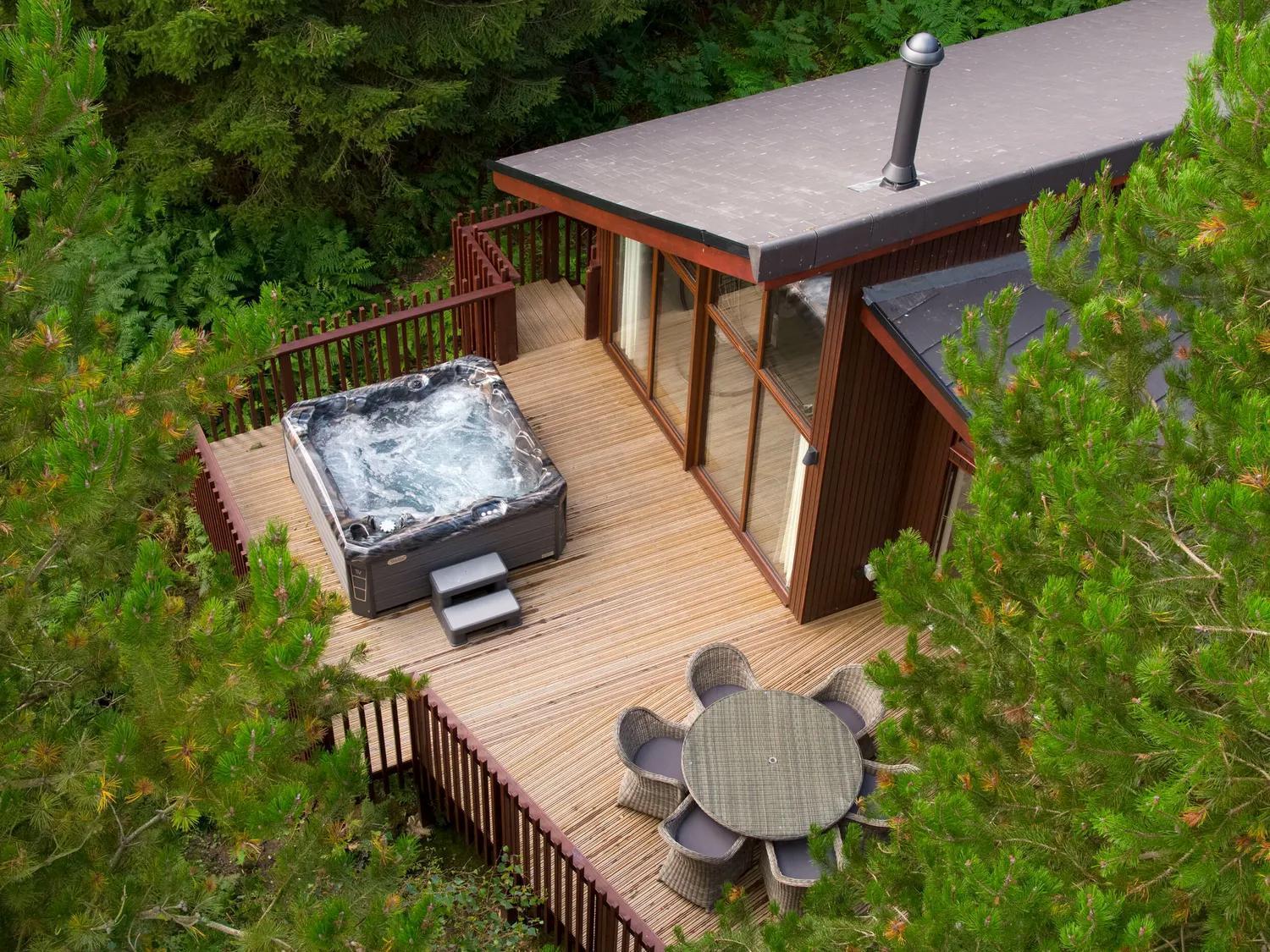 Delamere Forest Cabins - Forest Holidays Mouldsworth エクステリア 写真