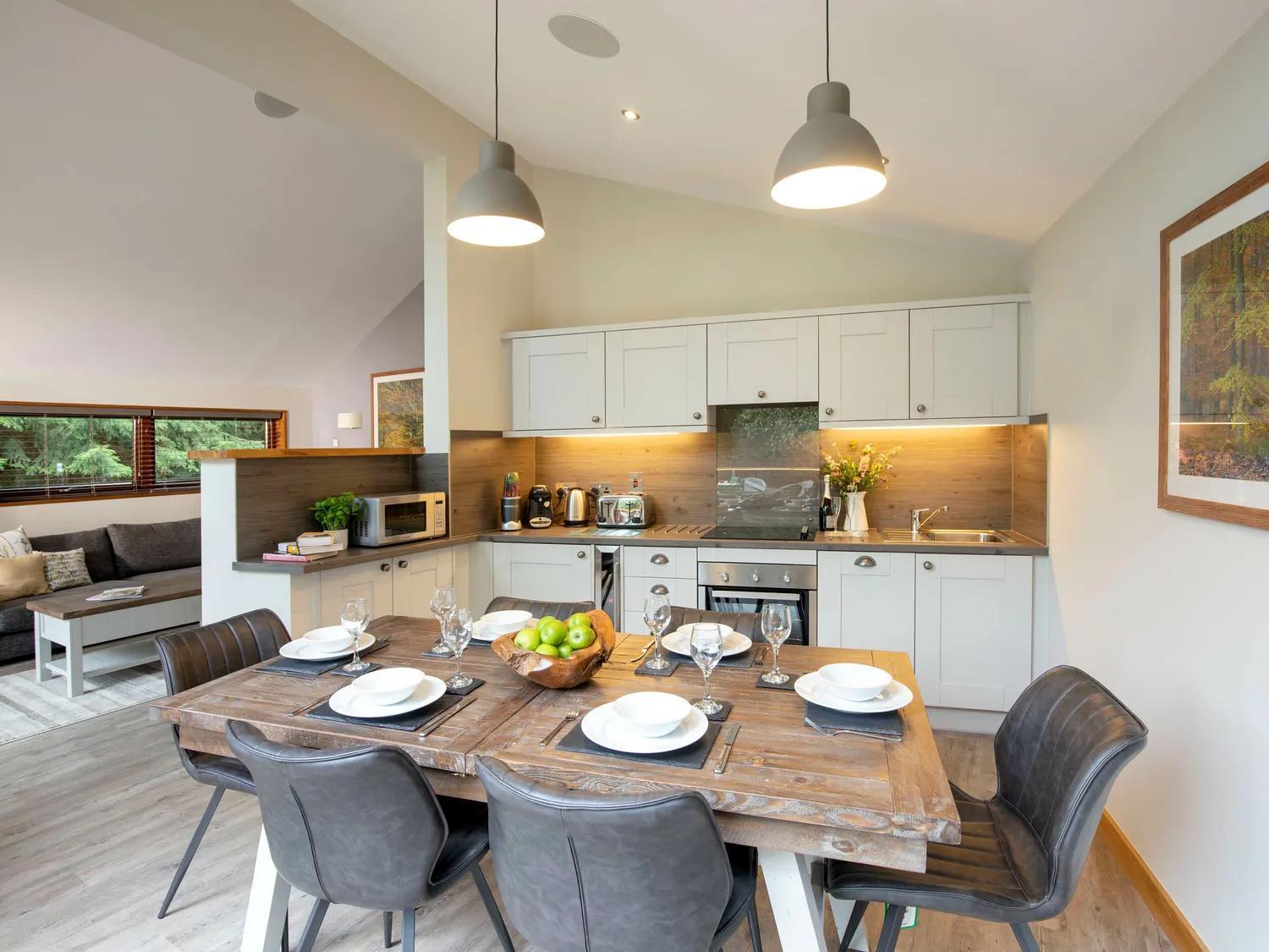 Delamere Forest Cabins - Forest Holidays Mouldsworth エクステリア 写真