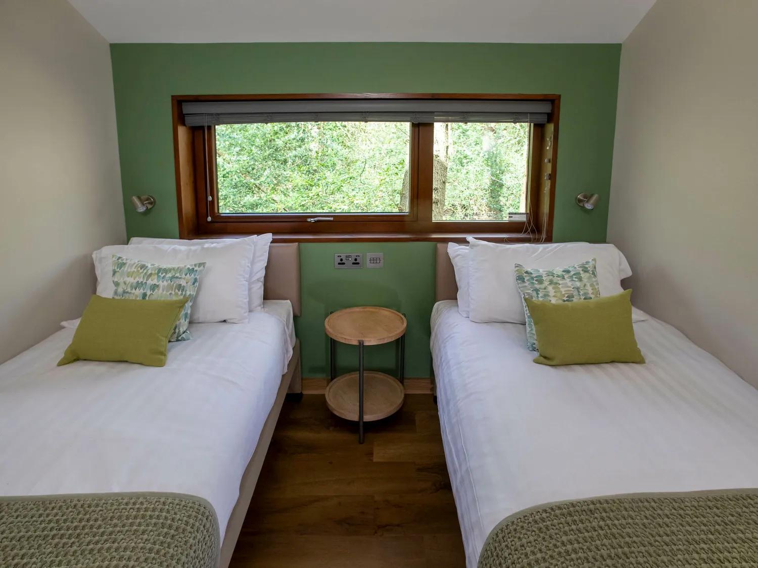 Delamere Forest Cabins - Forest Holidays Mouldsworth エクステリア 写真